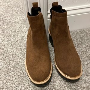 Size 8 Dolce Vita boots